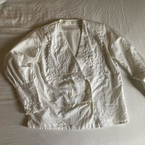 White linen vintage lace collar Blouse
